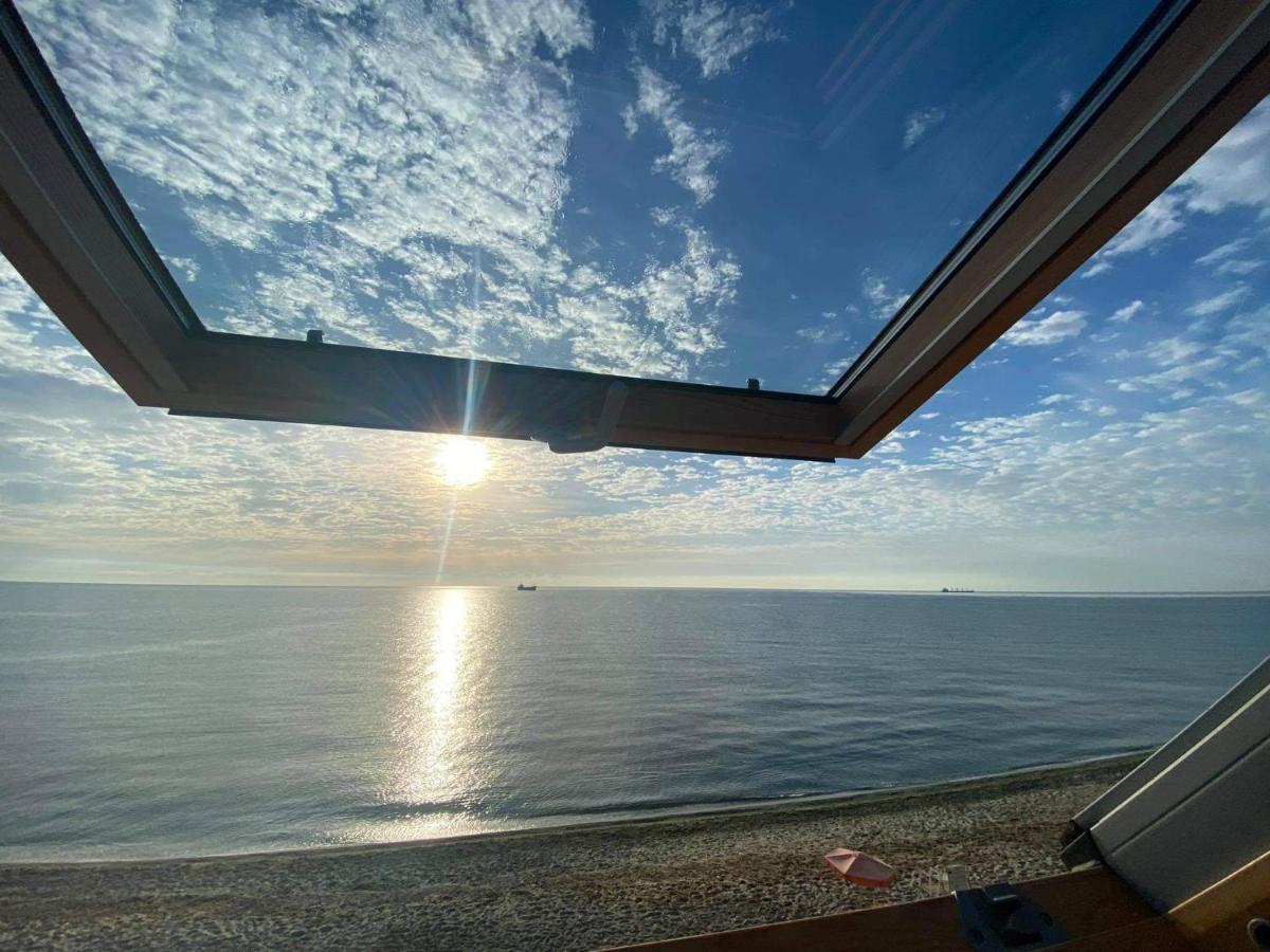 Hemingway Rooms In Happy Beach فارنا المظهر الخارجي الصورة